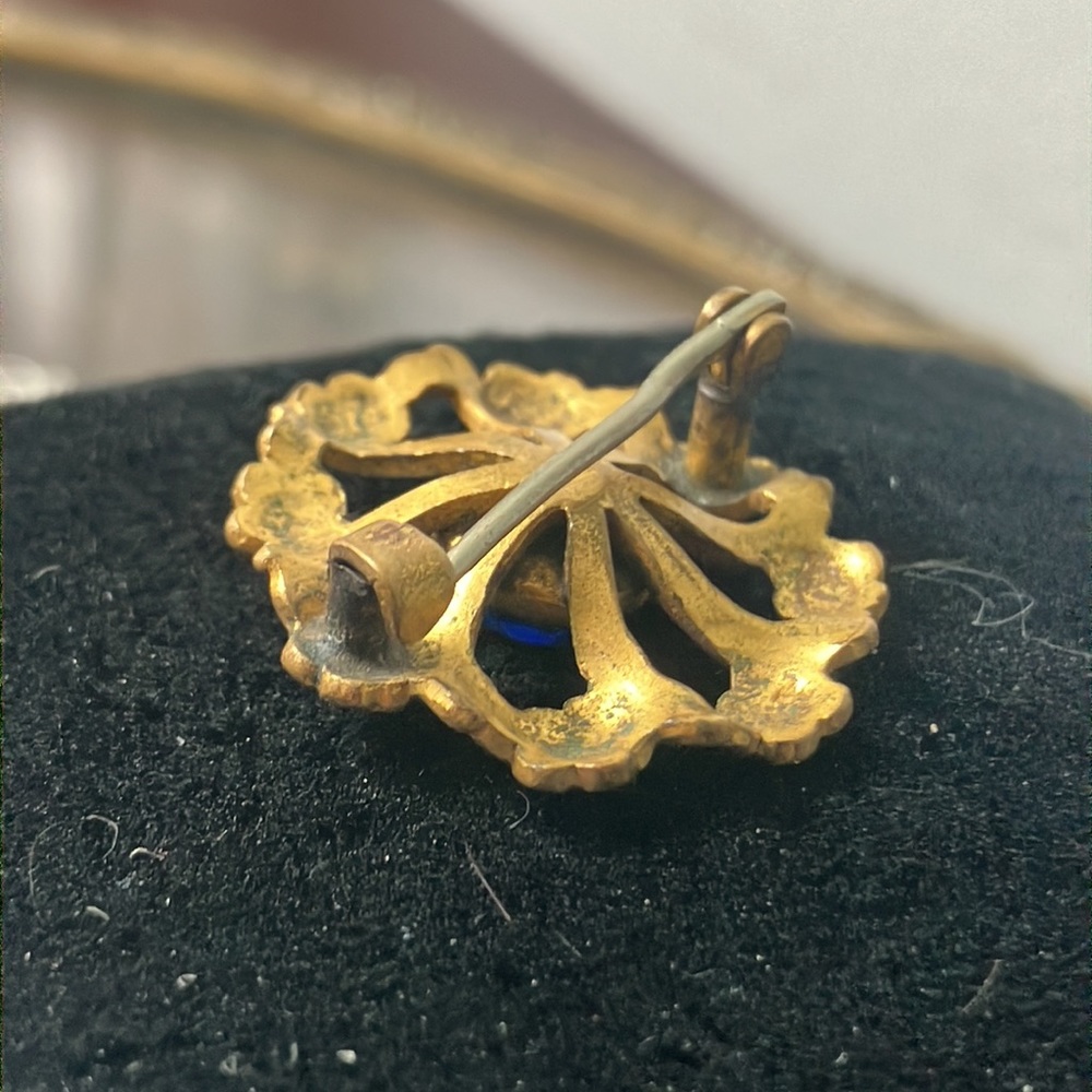 Antique Peacock Eye Glass Gold-filled Floral Circular Brooch late-1800s / 1900s - Picture 5 of 6